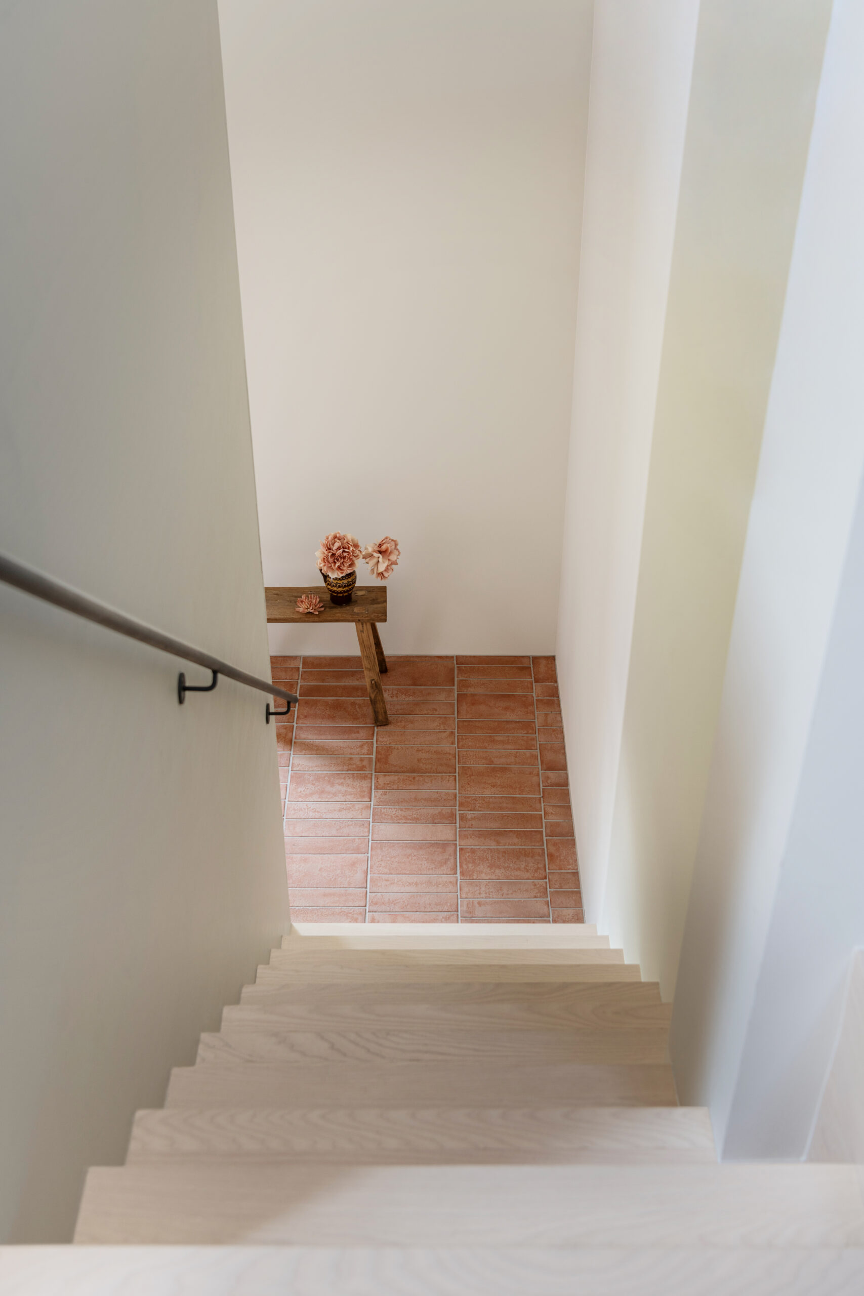 FLOW COLOUR STORY - Hallway