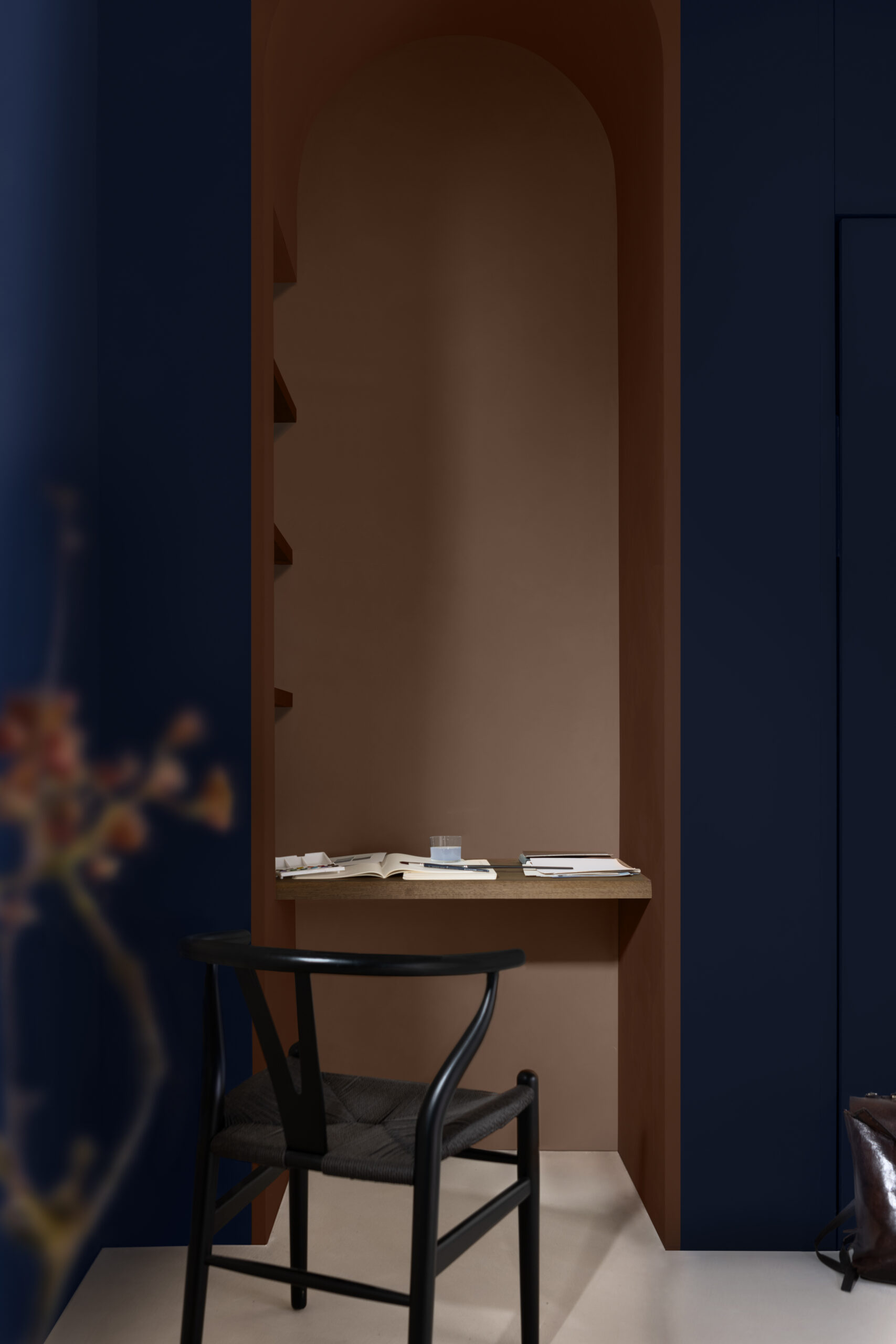 SLOW COLOURS - Office