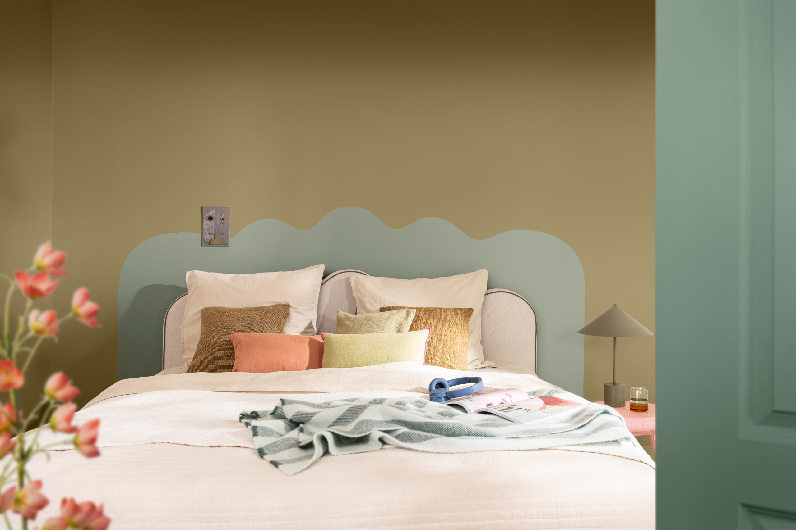 LIFT COLOUR STORY - Bedroom